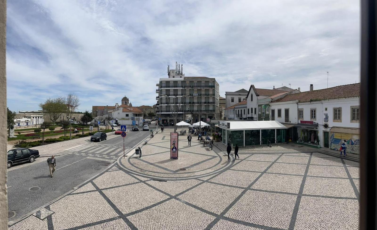 Hotel Residencia Aviz Peniche Exterior foto